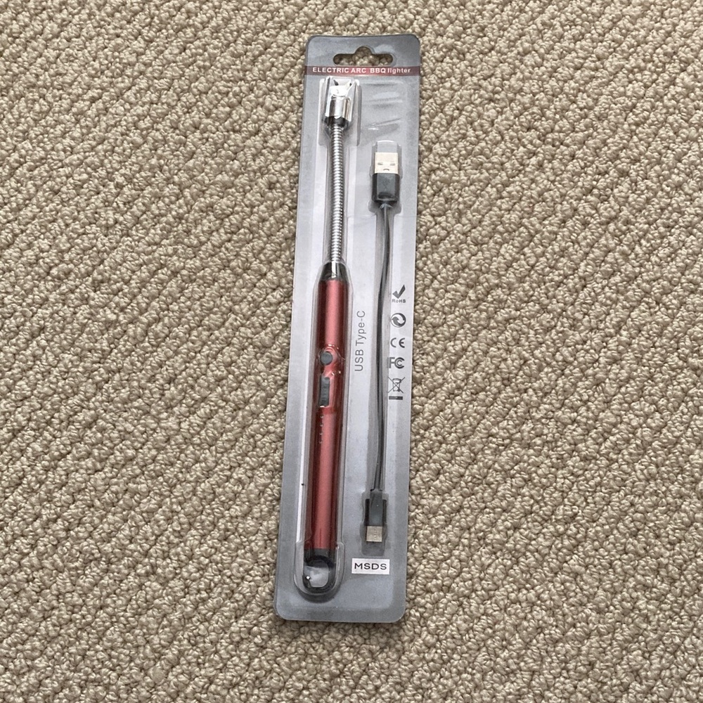 USB Rechargeable Red Arc Lighter - Compact Electronic Lighter